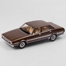 Authentic Collectables 1:18 Leyland P76 Targa Florio - Nutmeg Metallic