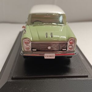 Nissan Cedric Van 1:43 diecast model.